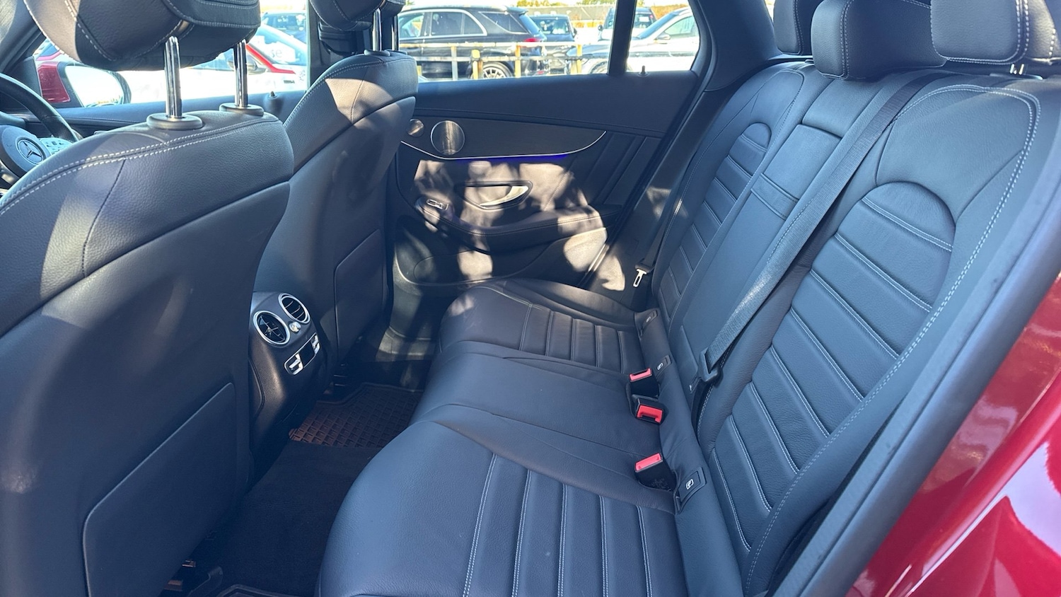 Used Mercedes-Benz GLC 2022 for sale - 76588525: Photo 16