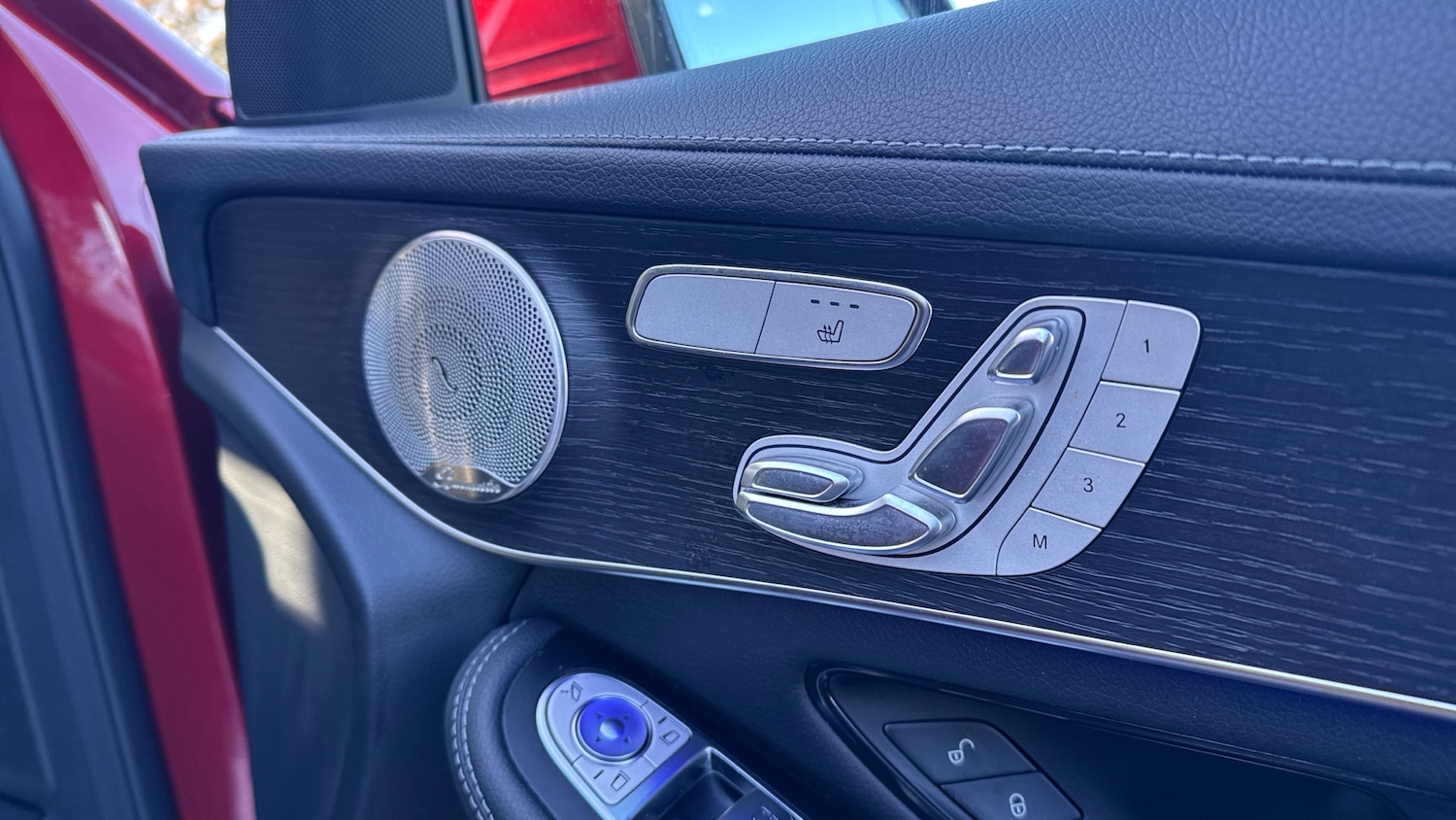 Used Mercedes-Benz GLC 2022 for sale - 76588525: Photo 32