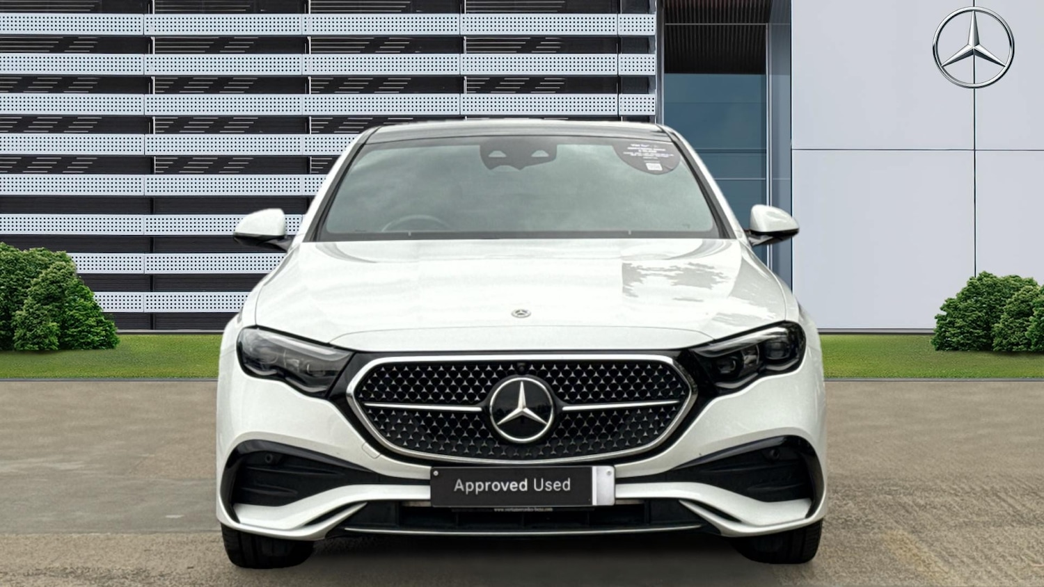 Used Mercedes-Benz E-Class 2024 for sale - 76127095: Photo 3
