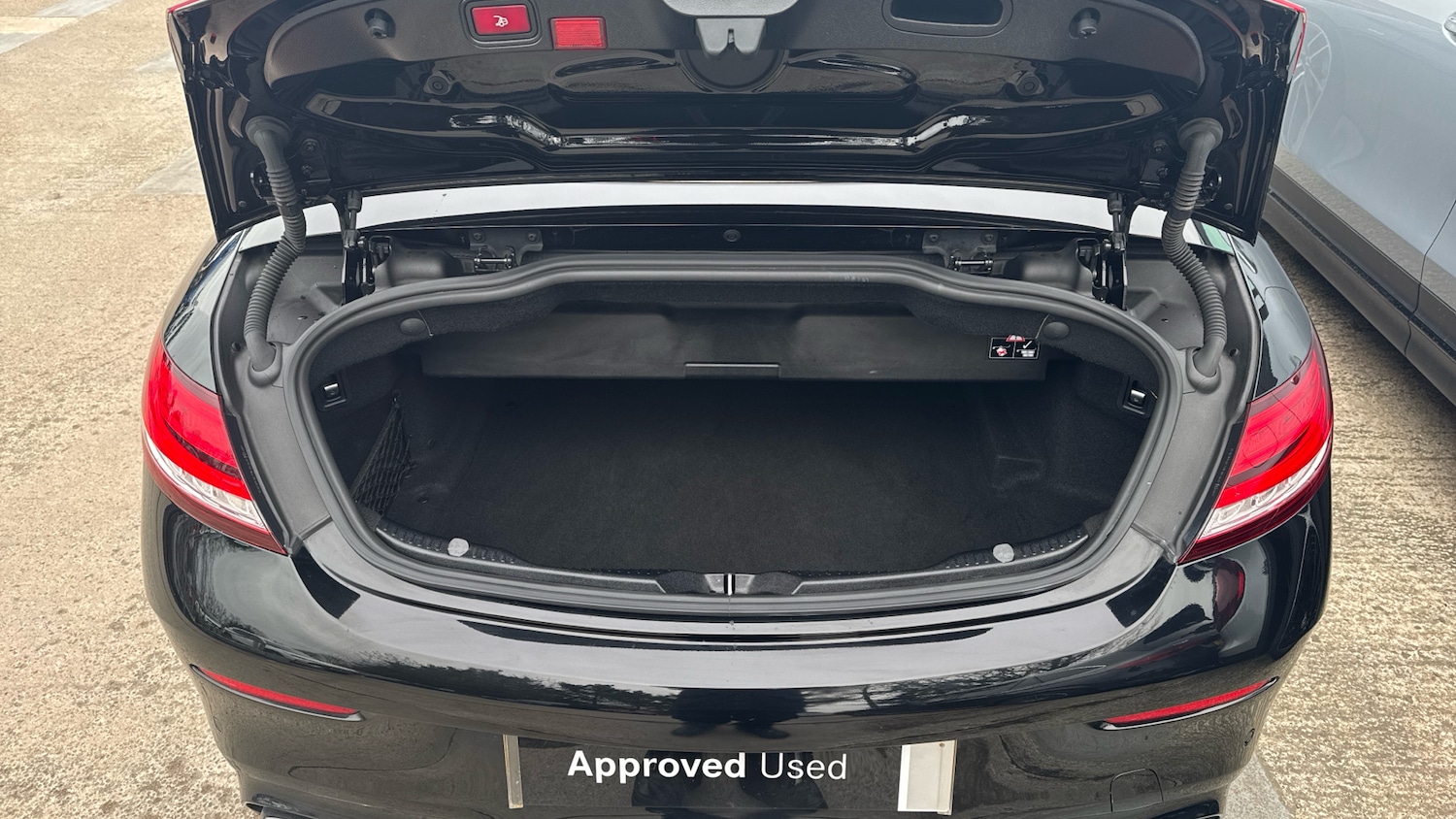 Used Mercedes-Benz C Class 2021 for sale - 77691477: Photo 4