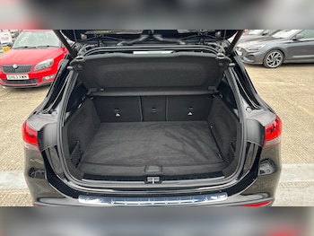 Used Mercedes-Benz GLA 2023 for sale - 77933897: Photo