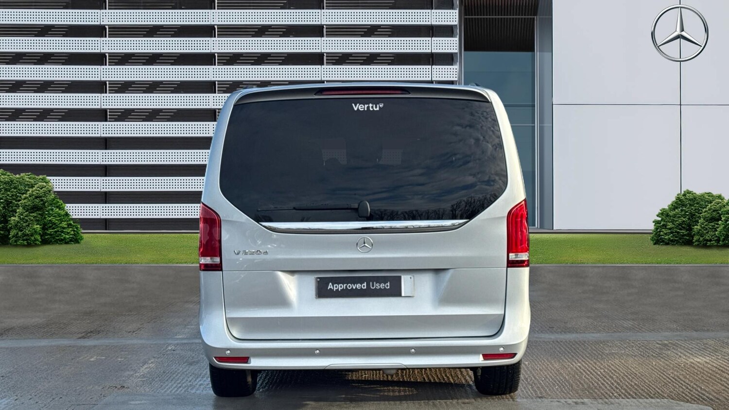 Used Mercedes-Benz V-Class 2024 for sale - 76796792: Photo 6