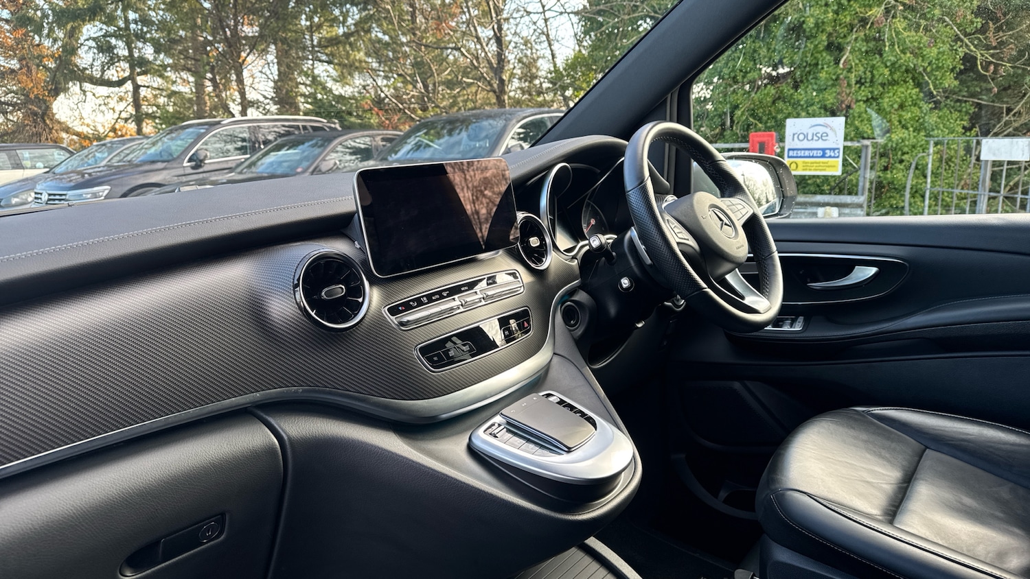 Used Mercedes-Benz V-Class 2024 for sale - 76796792: Photo 9