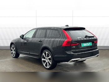 Used Volvo V90 2018 for sale - 76508050: Photo