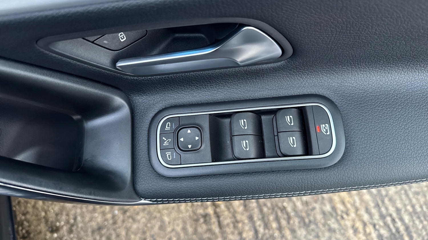 Used Mercedes-Benz CLA 2024 for sale - 76882291: Photo 32