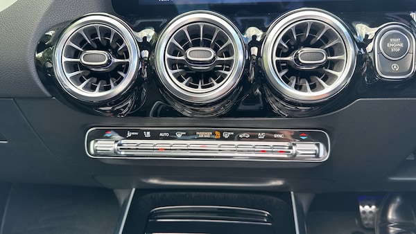 Used Mercedes-Benz GLA 2024 for sale - 75790685: Photo 38