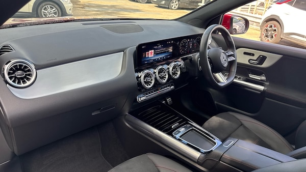 Used Mercedes-Benz GLA 2024 for sale - 75790685: Photo 9