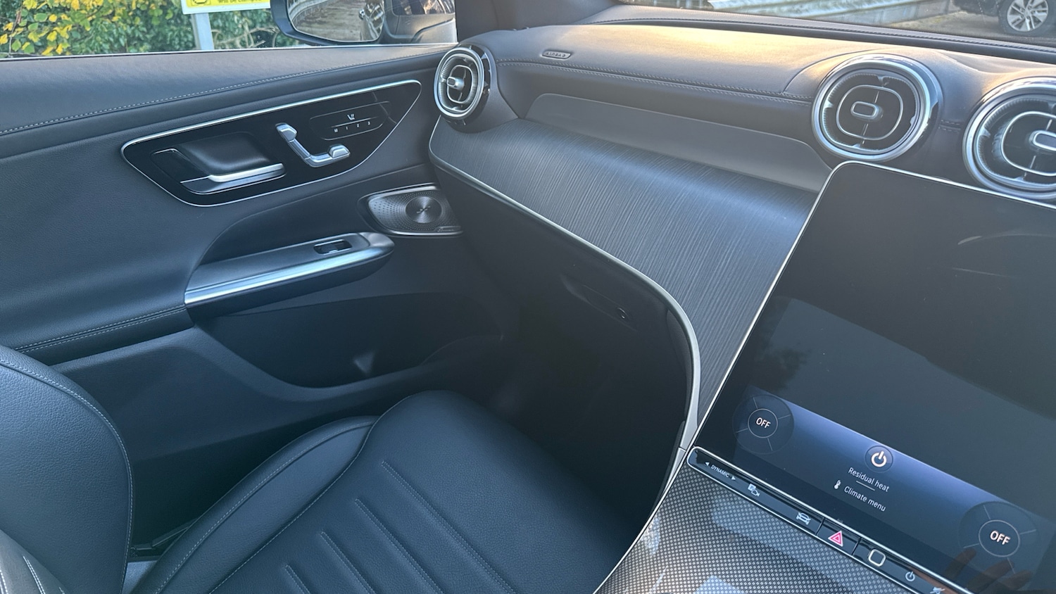 Used Mercedes-Benz GLC 2024 for sale - 76494402: Photo 14