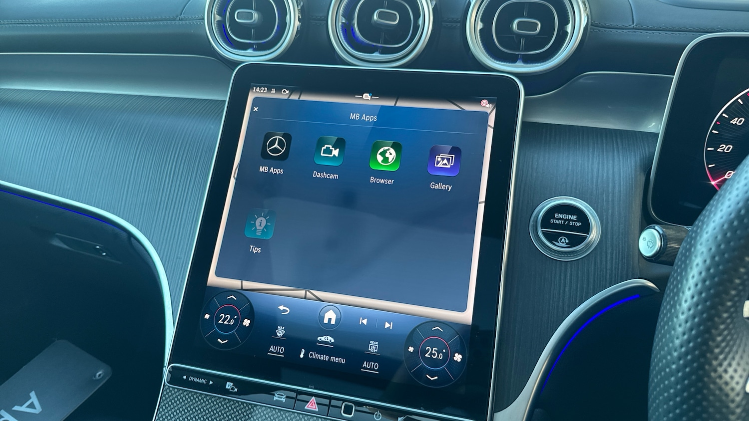 Used Mercedes-Benz GLC 2024 for sale - 76494402: Photo 36