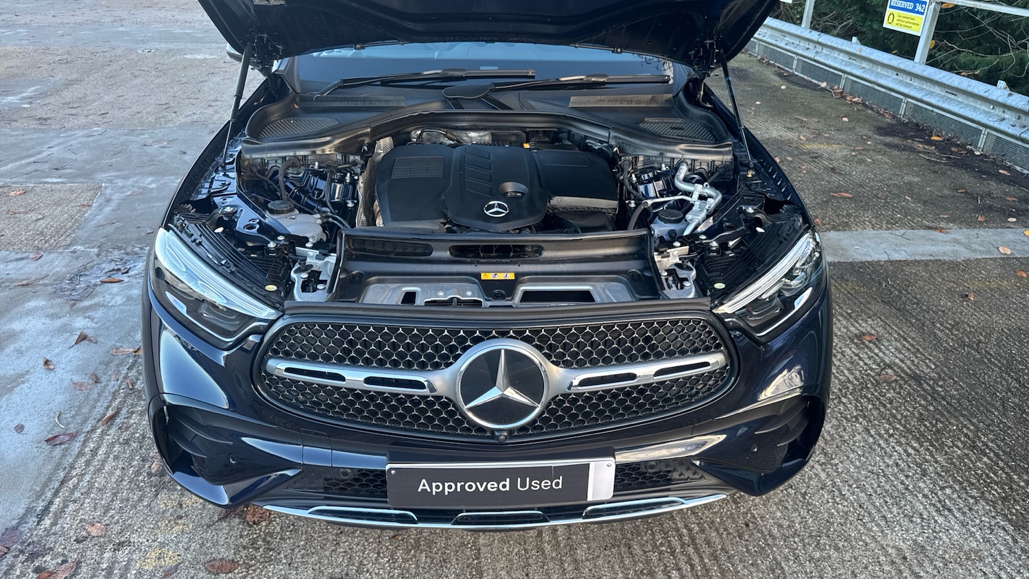 Used Mercedes-Benz GLC 2024 for sale - 76494402: Photo 8