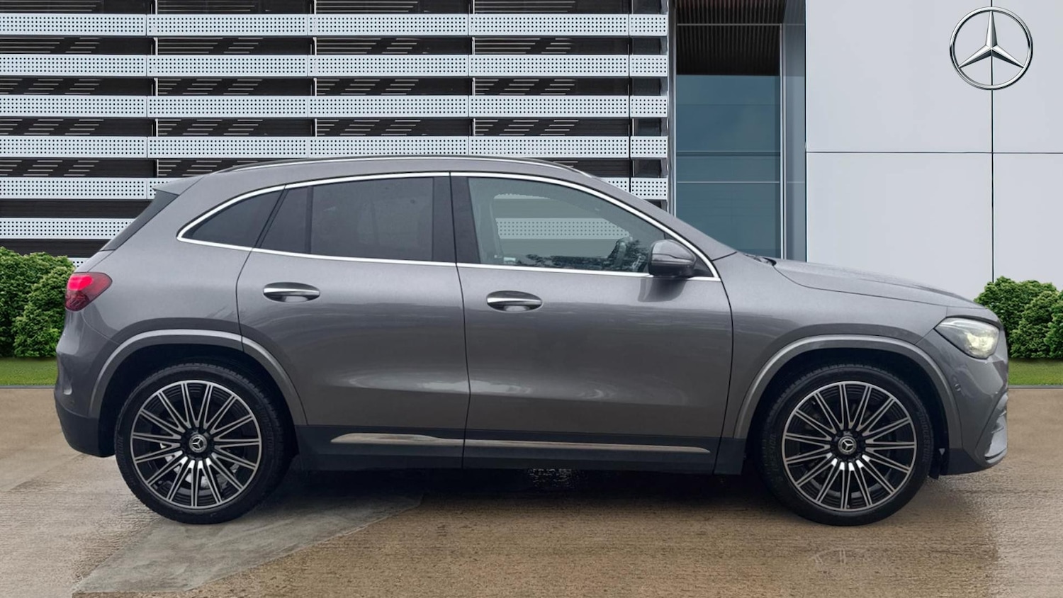 Used Mercedes-Benz GLA 2024 for sale - 77447010: Photo 5