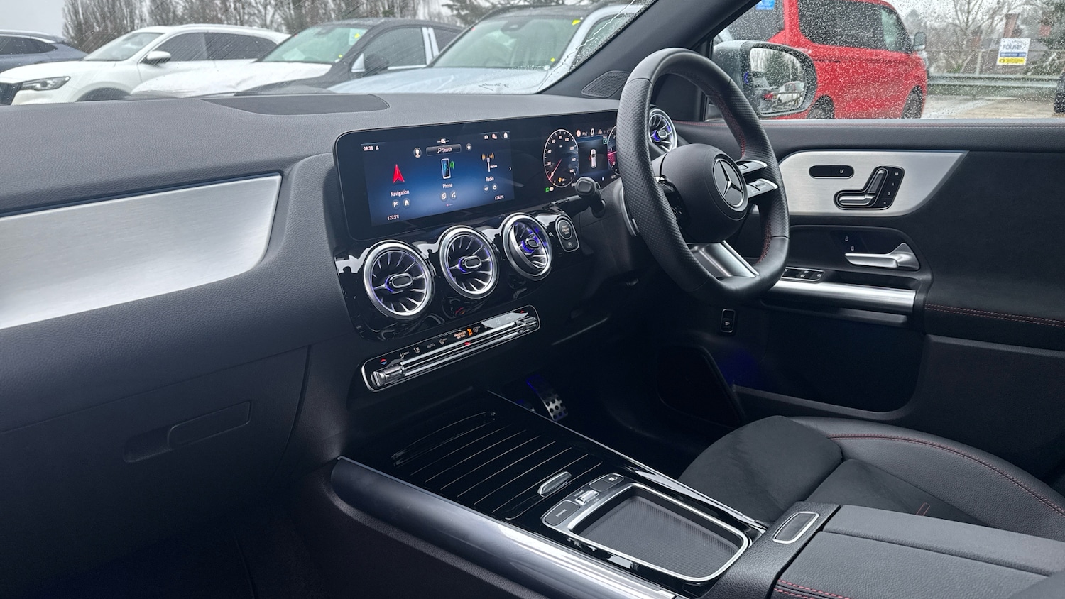 Used Mercedes-Benz GLA 2024 for sale - 77447010: Photo 9