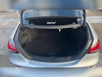 Used Mercedes-Benz E Class 2022 for sale - 77198784: Photo