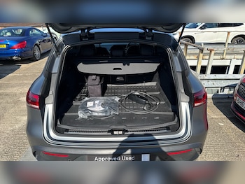 Used Mercedes-Benz EQC 2021 for sale - 77917119: Photo