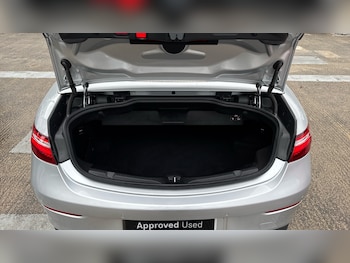 Used Mercedes-Benz E Class 2020 for sale - 77592674: Photo