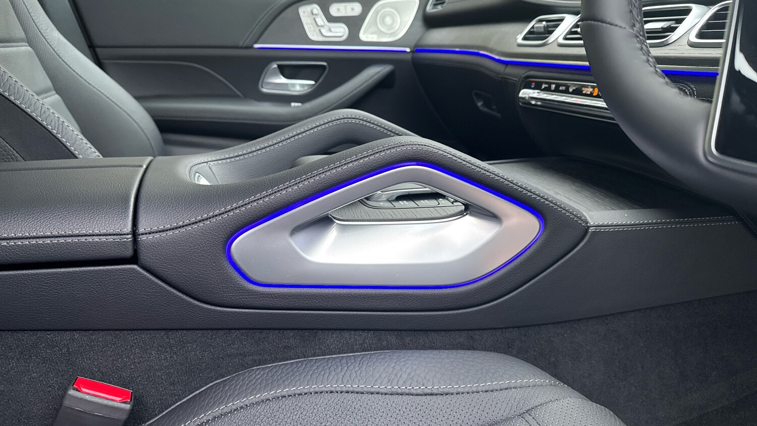 Used Mercedes-Benz GLE 2025 for sale - 77245105: Photo 40