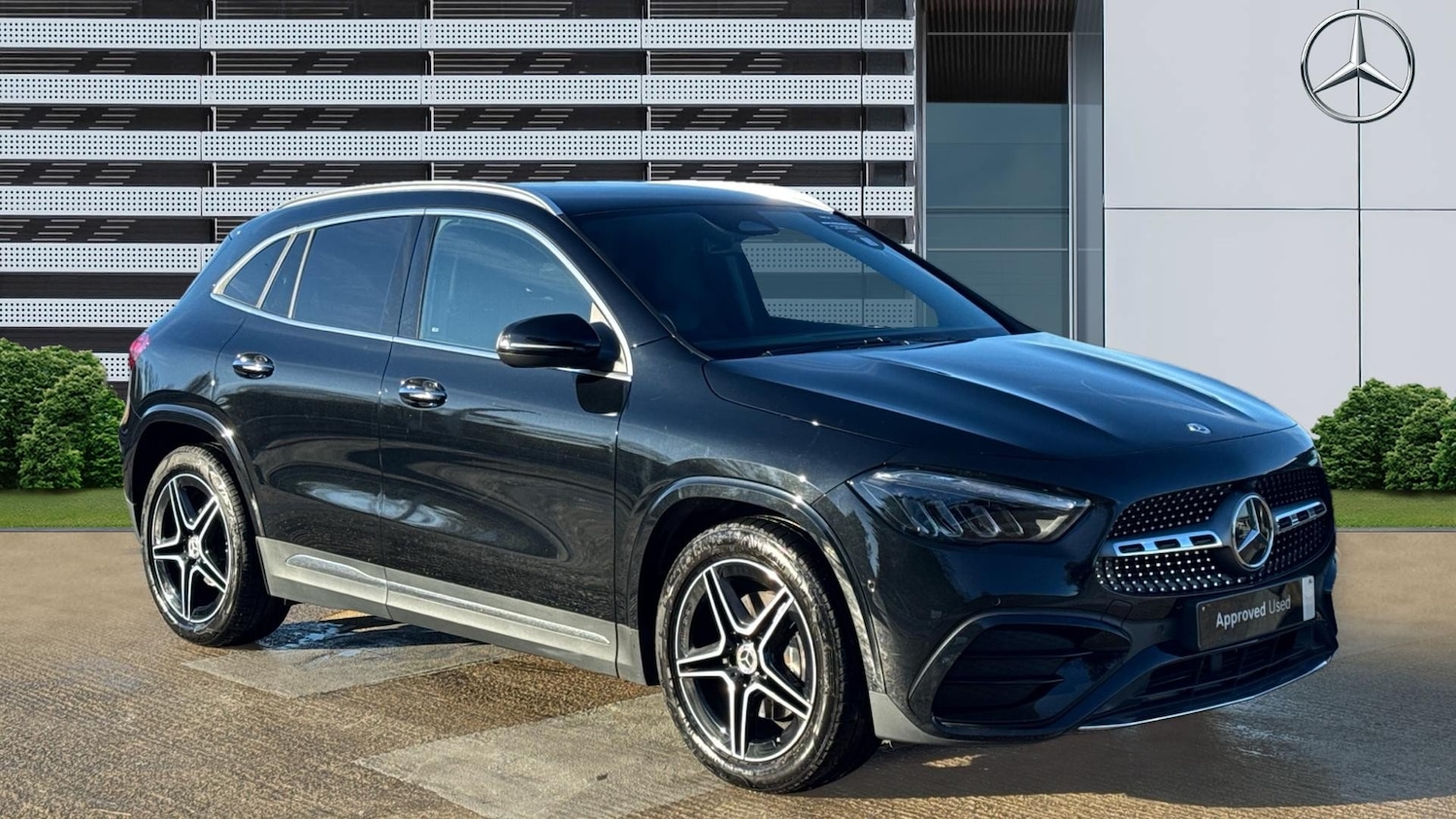 Used Mercedes-Benz GLA 2024 for sale - 76705681: Photo 1