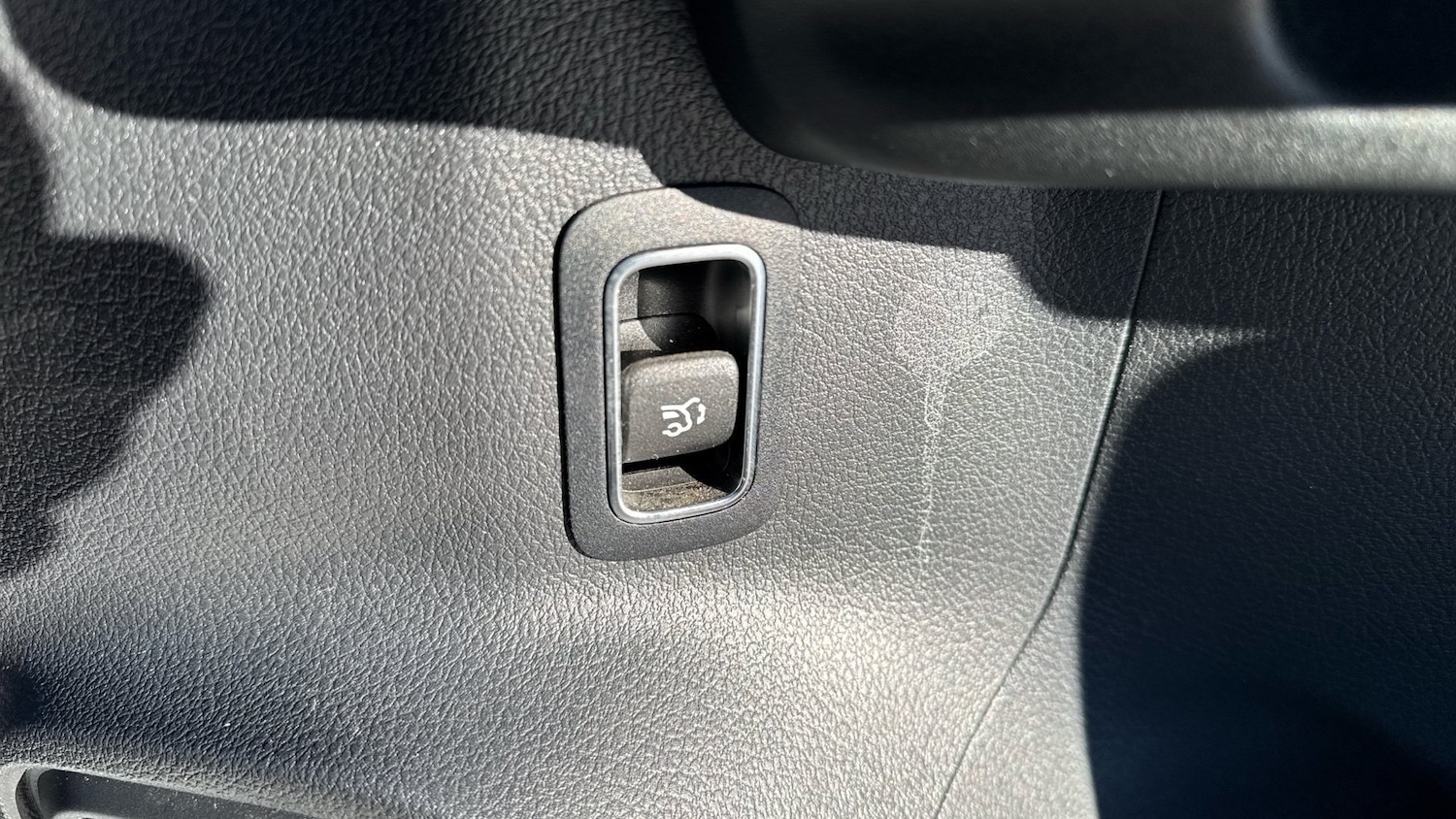 Used Mercedes-Benz GLA 2024 for sale - 76705681: Photo 30