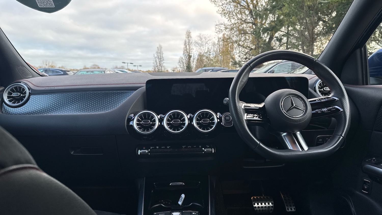 Used Mercedes-Benz EQA 2024 for sale - 76580624: Photo 10