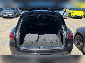 Used Mercedes-Benz GLC 2025 for sale - 78524128: Photo