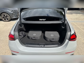 Used Mercedes-Benz E Class 2024 for sale - 79263155: Photo