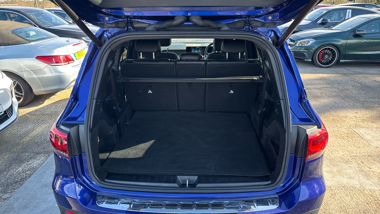 Used Mercedes-Benz GLB 2022 for sale - 77781411: Photo 4