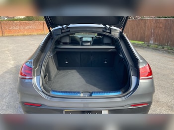 Used Mercedes-Benz GLE 2023 for sale - 78164684: Photo