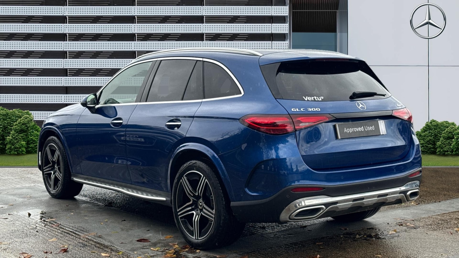 Used Mercedes-Benz GLC 2024 for sale - 76393933: Photo 2