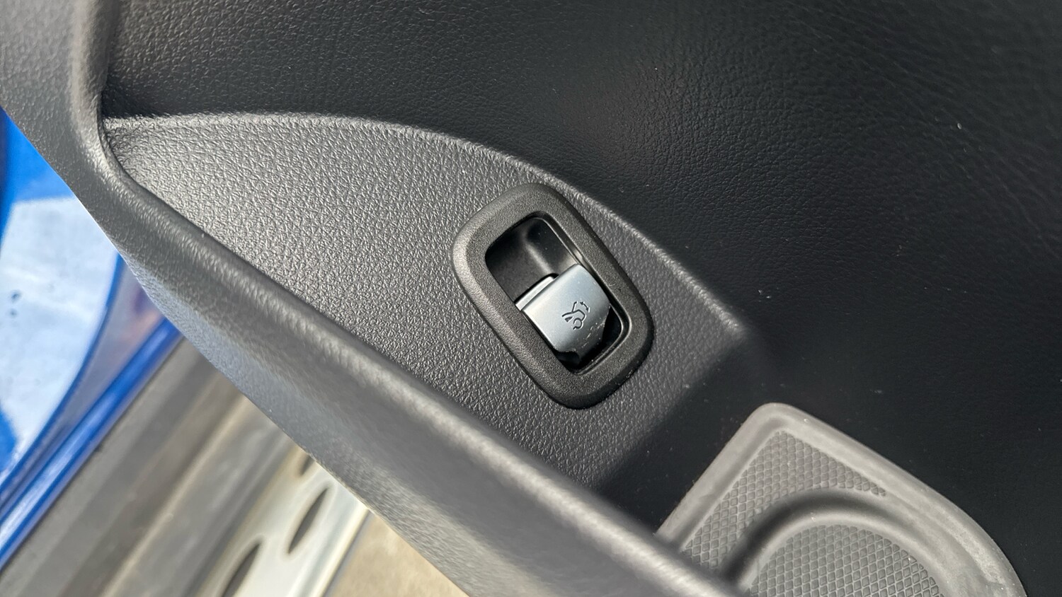 Used Mercedes-Benz GLC 2024 for sale - 76393933: Photo 36