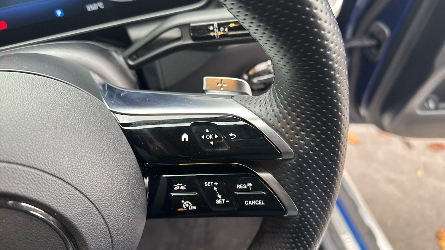 Used Mercedes-Benz GLC 2024 for sale - 76393933: Photo 38