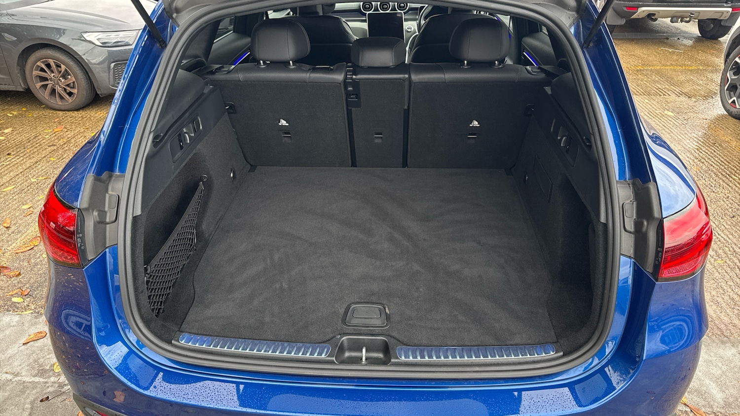 Used Mercedes-Benz GLC 2024 for sale - 76393933: Photo 4