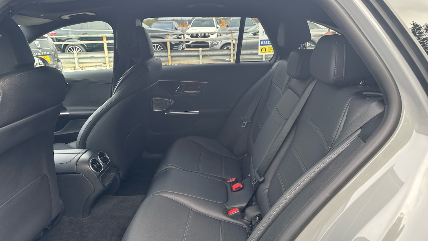 Used Mercedes-Benz C-Class 2025 for sale - 76161783: Photo 16