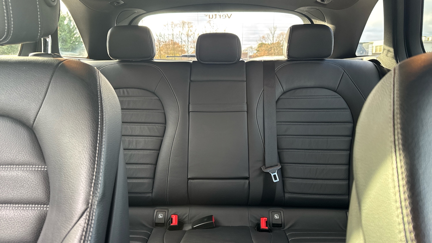 Used Mercedes-Benz GLC 2022 for sale - 76681596: Photo 15