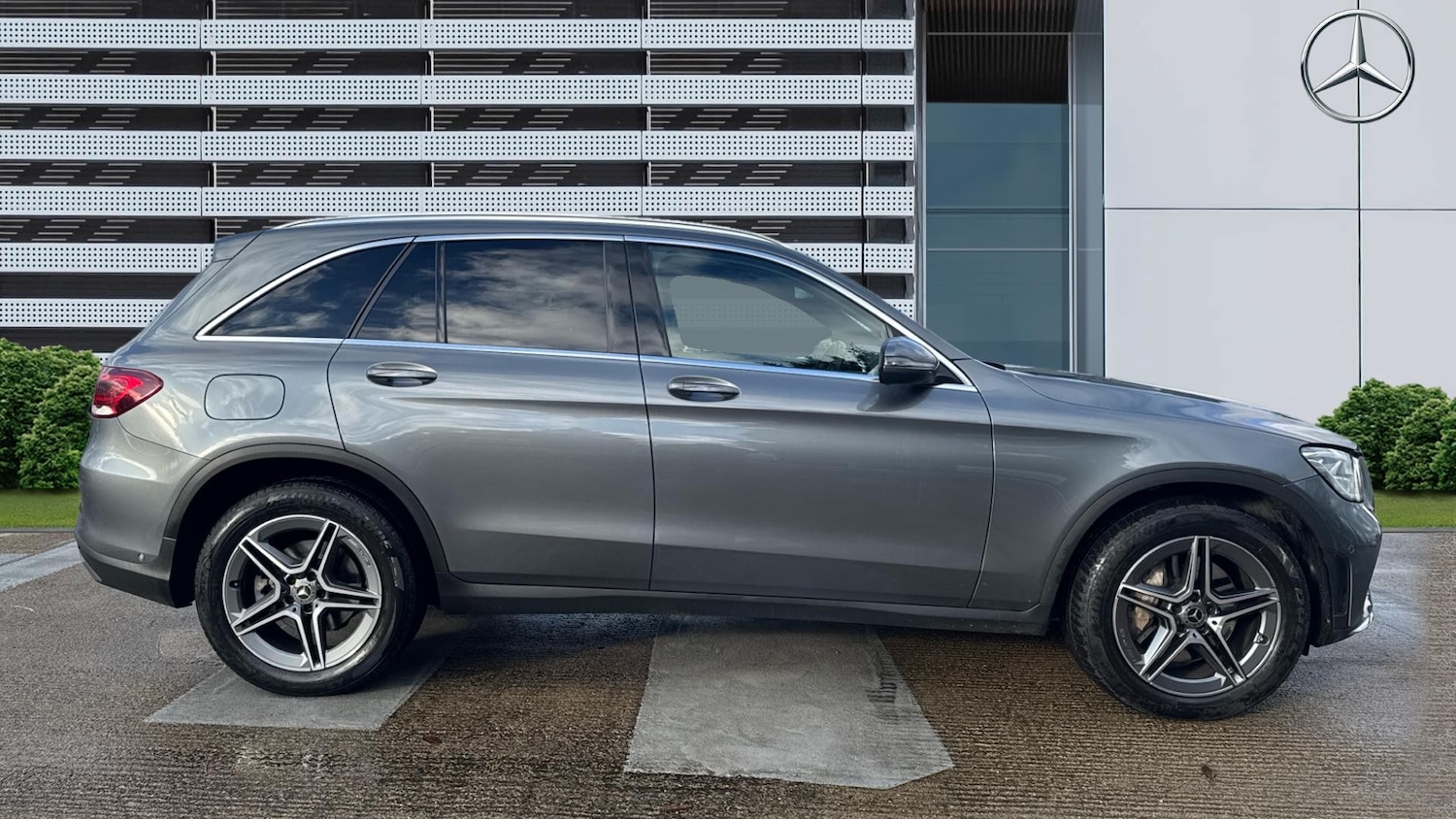 Used Mercedes-Benz GLC 2022 for sale - 76681596: Photo 5