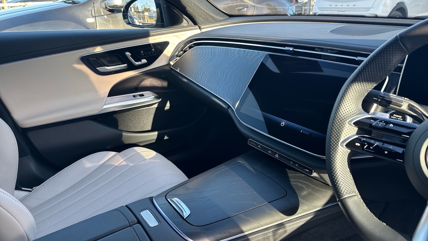 Used Mercedes-Benz E Class 2024 for sale - 76614690: Photo 14