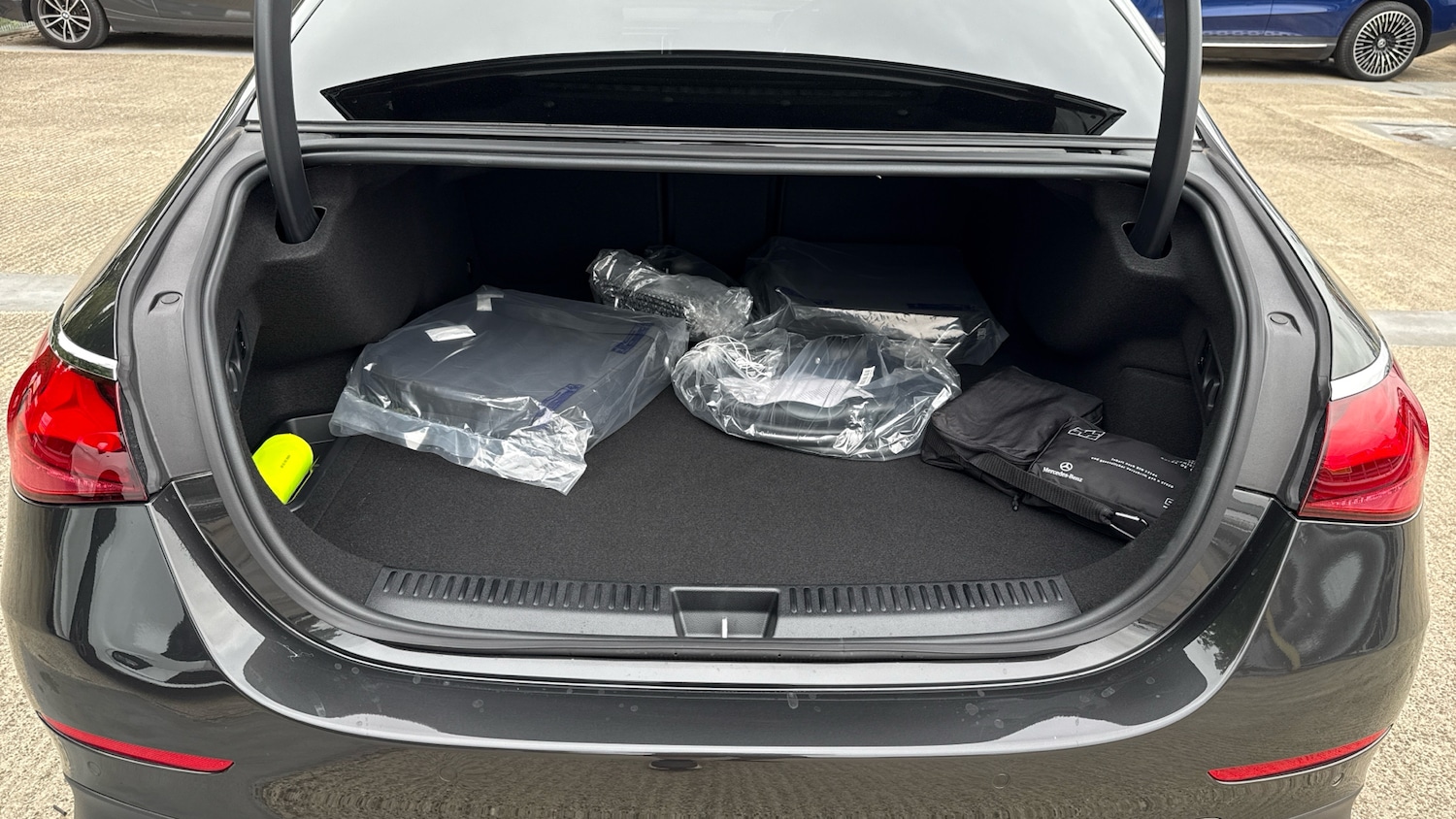 Used Mercedes-Benz E Class 2025 for sale - 76777165: Photo 4