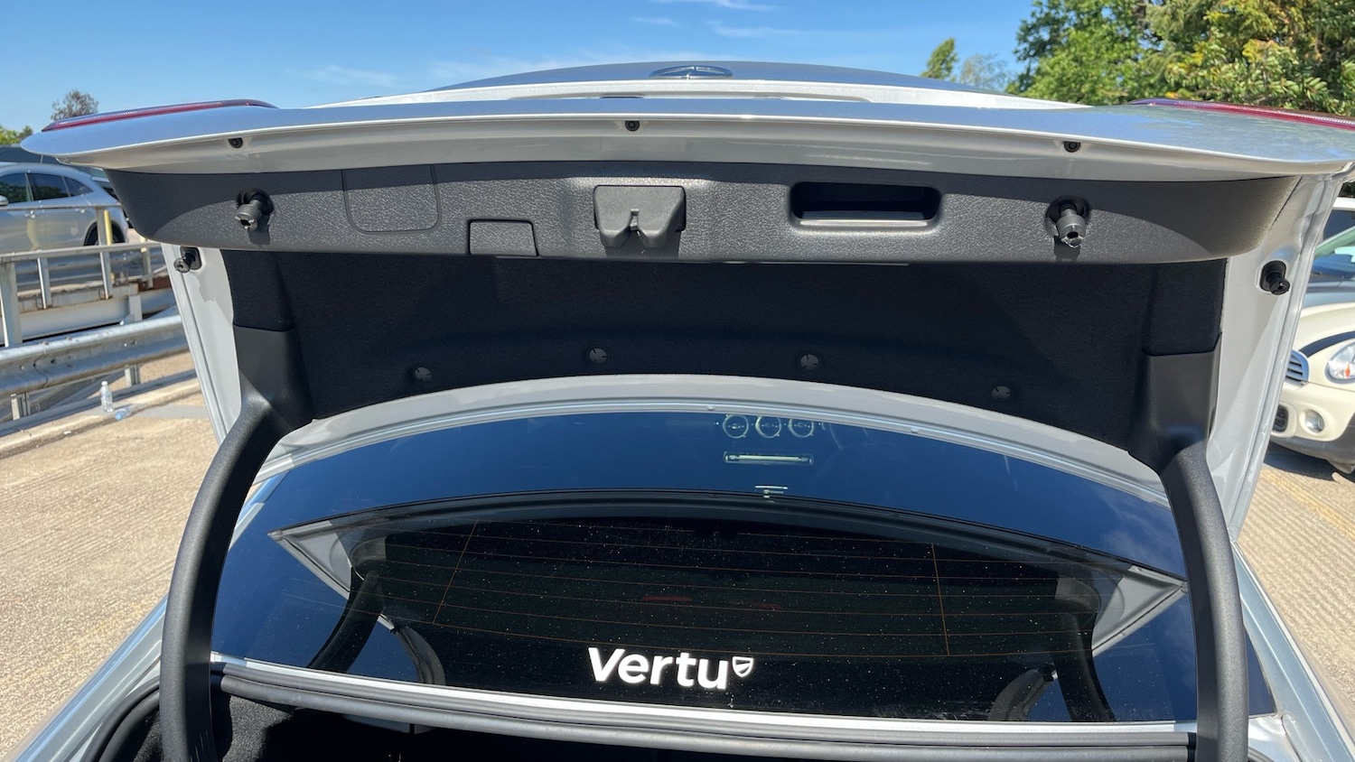 Vehicle 22