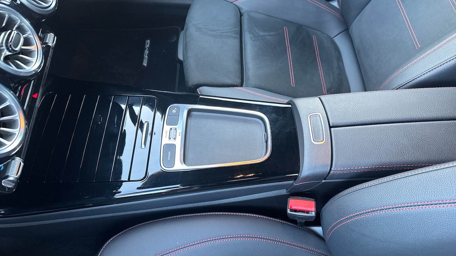 Used Mercedes-Benz CLA 2024 for sale - 76699173: Photo 13