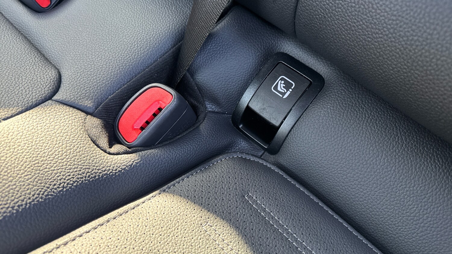 Used Mercedes-Benz C Class 2024 for sale - 77883893: Photo 17