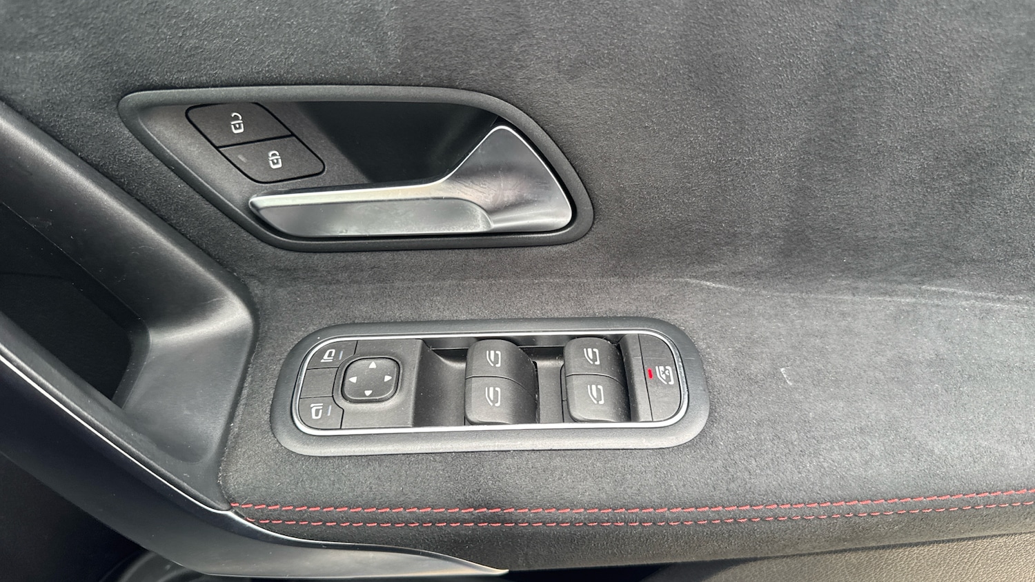 Used Mercedes-Benz A-Class 2021 for sale - 75960183: Photo 32