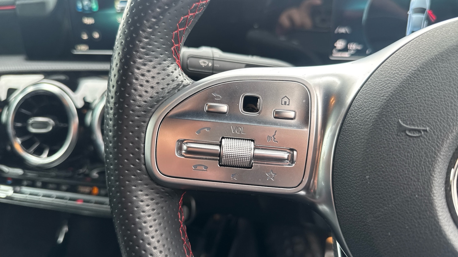 Used Mercedes-Benz A-Class 2021 for sale - 75960183: Photo 38