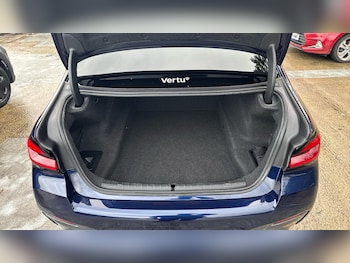 Used BMW 5 Series 2022 for sale - 77262218: Photo