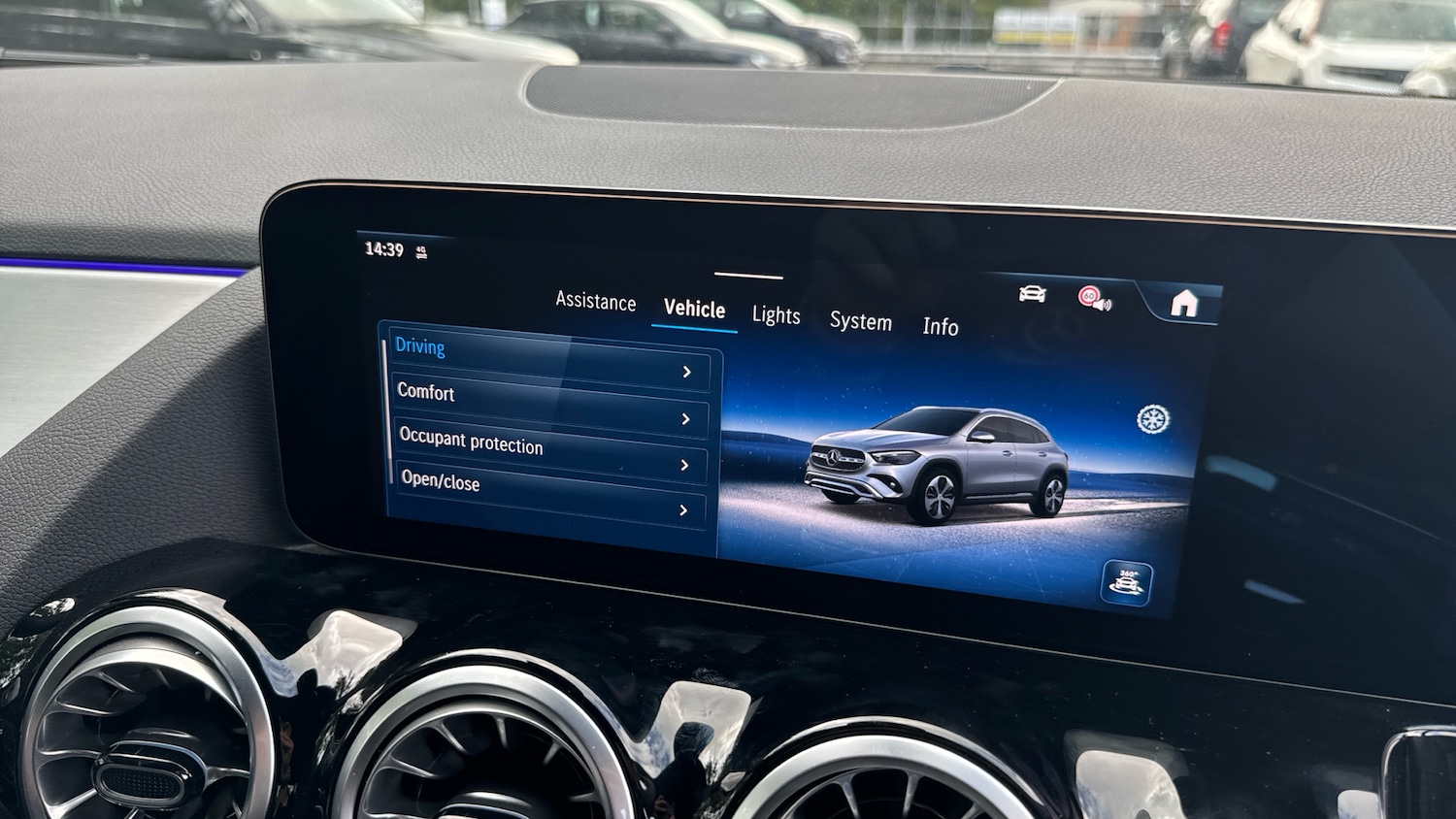 Used Mercedes-Benz GLA 2025 for sale - 76777168: Photo 38