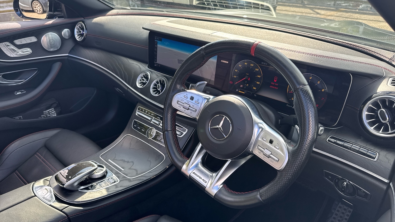 Used Mercedes-Benz E-Class 2019 for sale - 76028093: Photo 11