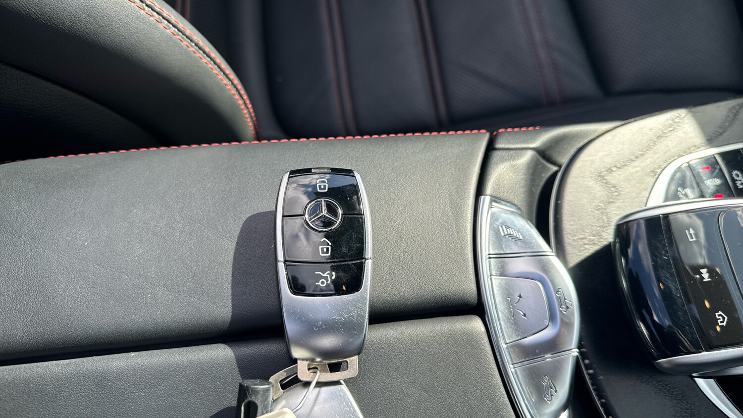 Used Mercedes-Benz E-Class 2019 for sale - 76028093: Photo 19