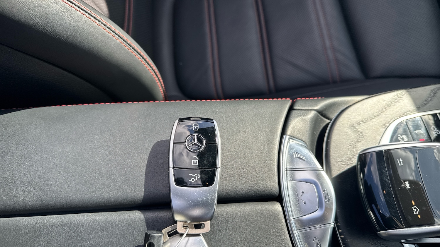 Used Mercedes-Benz E-Class 2019 for sale - 76028093: Photo 20