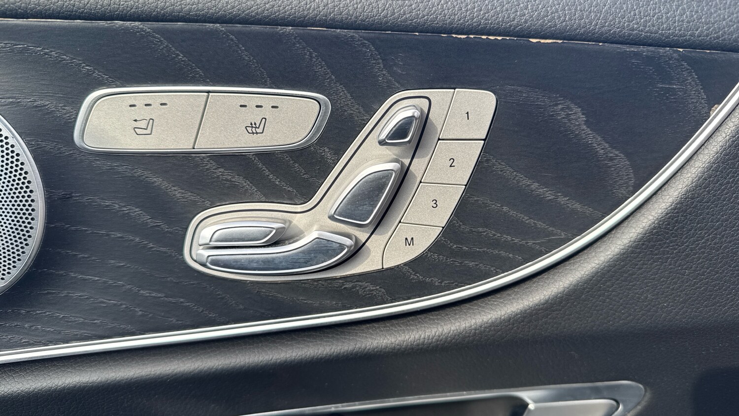 Used Mercedes-Benz E-Class 2019 for sale - 76028093: Photo 29