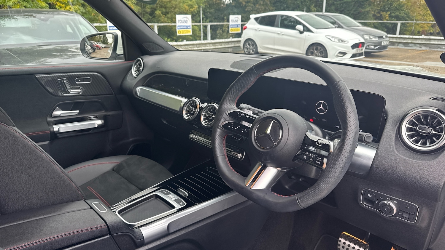 Used Mercedes-Benz GLB 2024 for sale - 76948888: Photo 11