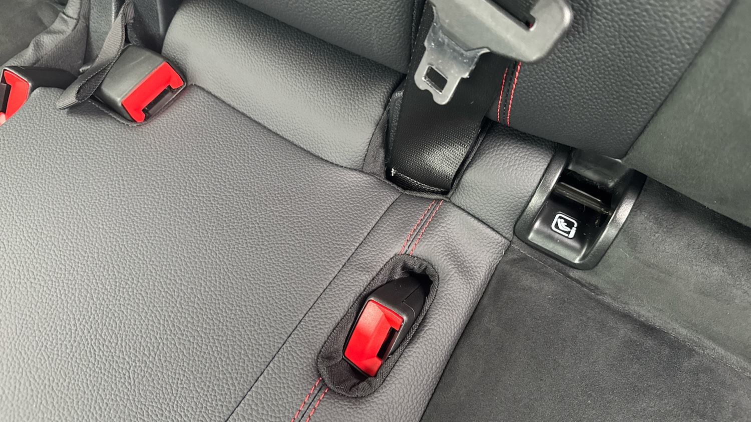 Used Mercedes-Benz GLB 2024 for sale - 76948888: Photo 17