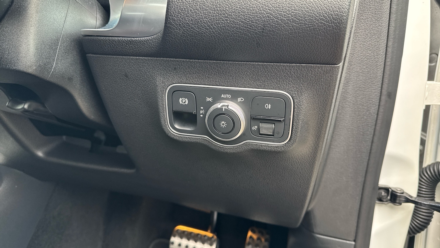 Used Mercedes-Benz GLB 2024 for sale - 76948888: Photo 35